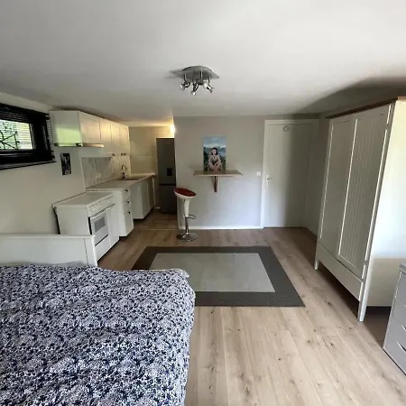 Bed & Breakfast Quiet In A House In Annecy Very Close To The 2*