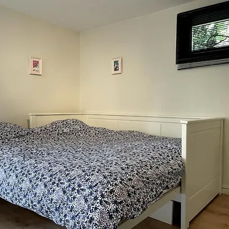 Bed & Breakfast Quiet In A House In Annecy Very Close To The