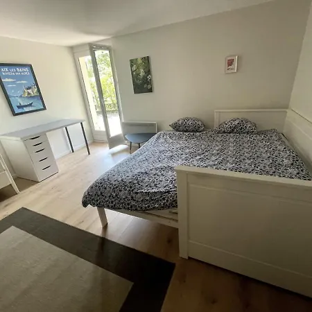 Quiet In A House In Annecy Very Close To The Bed & Breakfast Sevrier