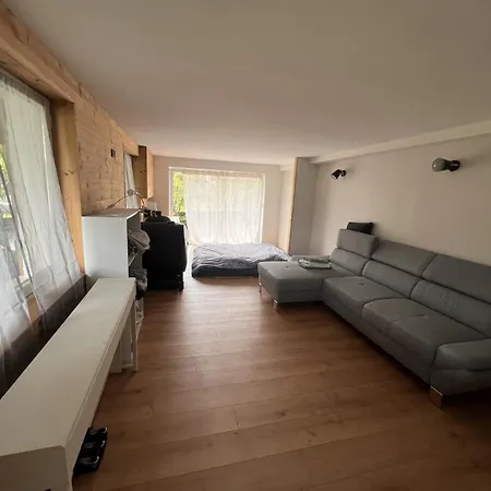 Bed & Breakfast Quiet In A House In Annecy Very Close To The Sevrier
